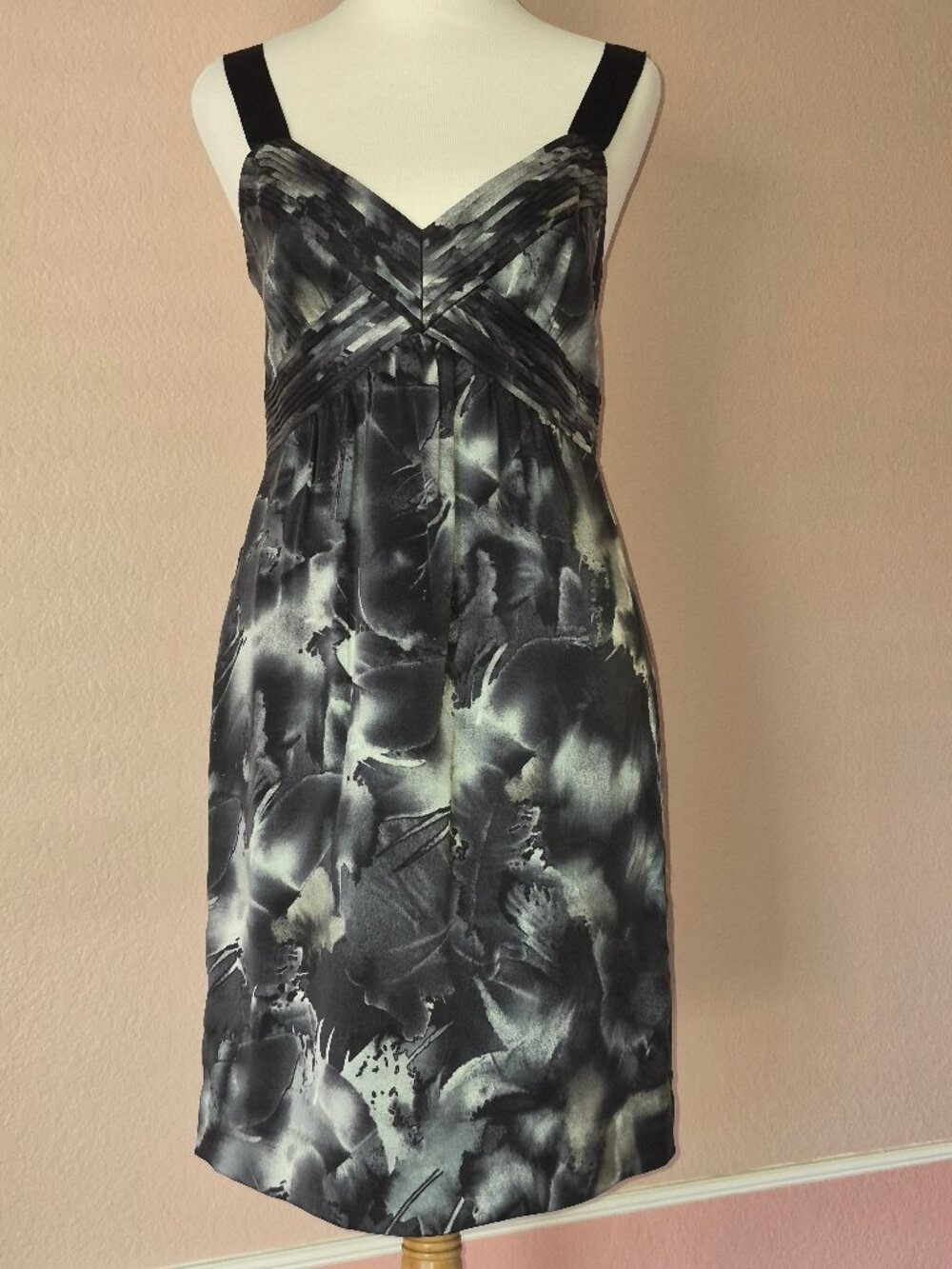 BR Banana Republic Black Silver Gray Silk Lined Strap Dress Size 6 NEW $85